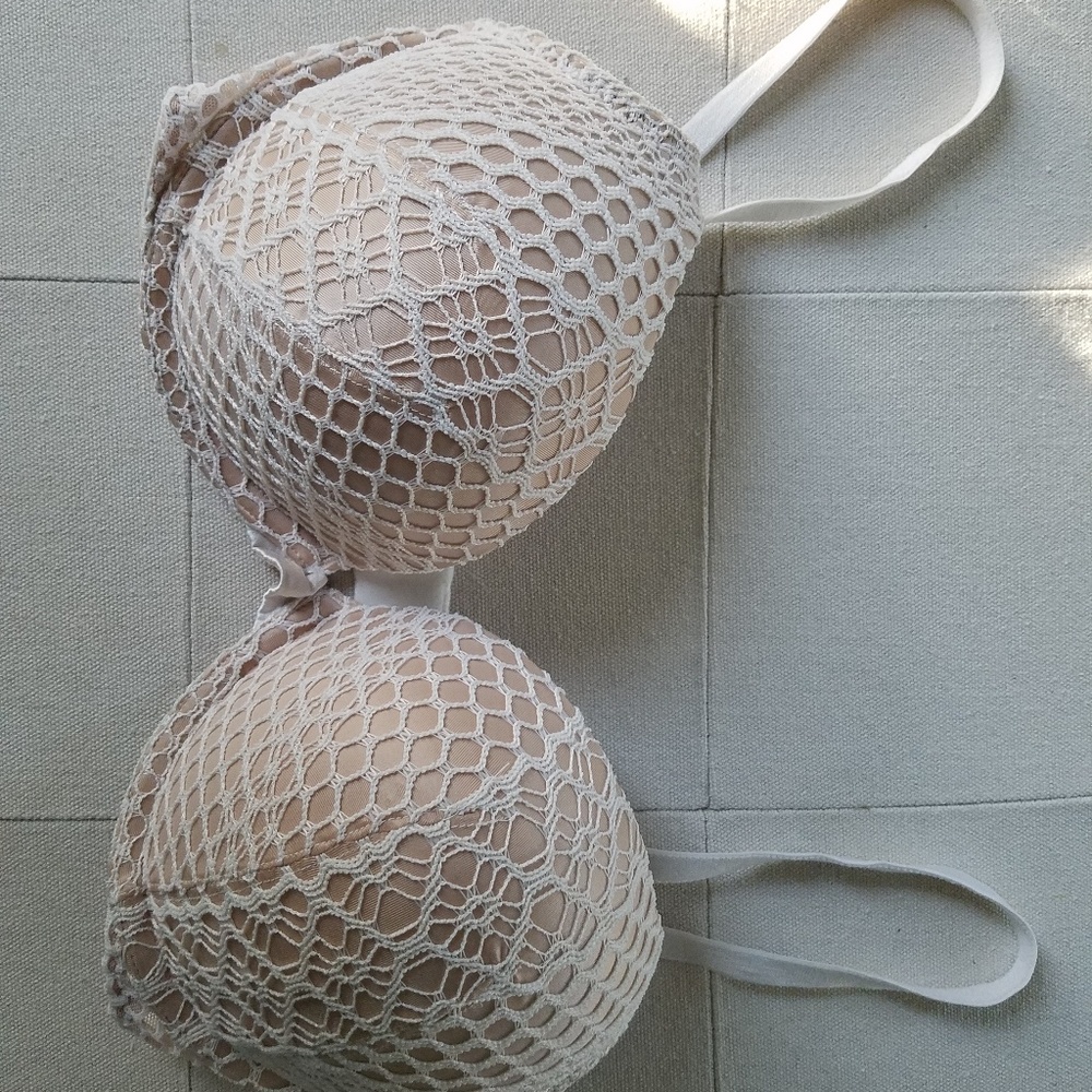 Victoria secret bombshell bra